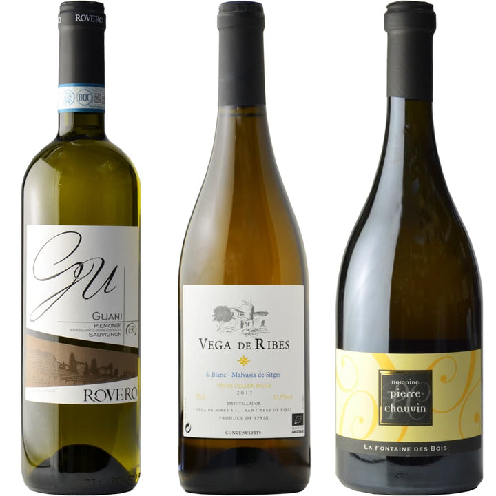 A tasting set of three barrel-aged white wines to enjoy with hard cheese